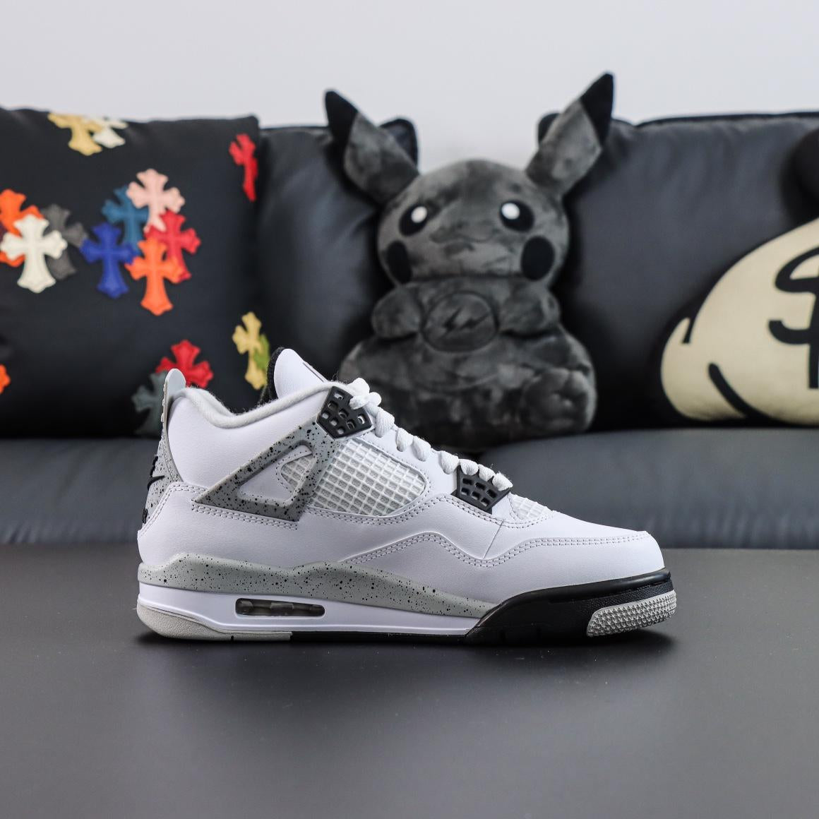 J4 "White Cement"