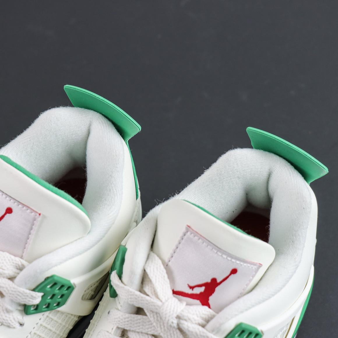 J4 SB "Pine Green"