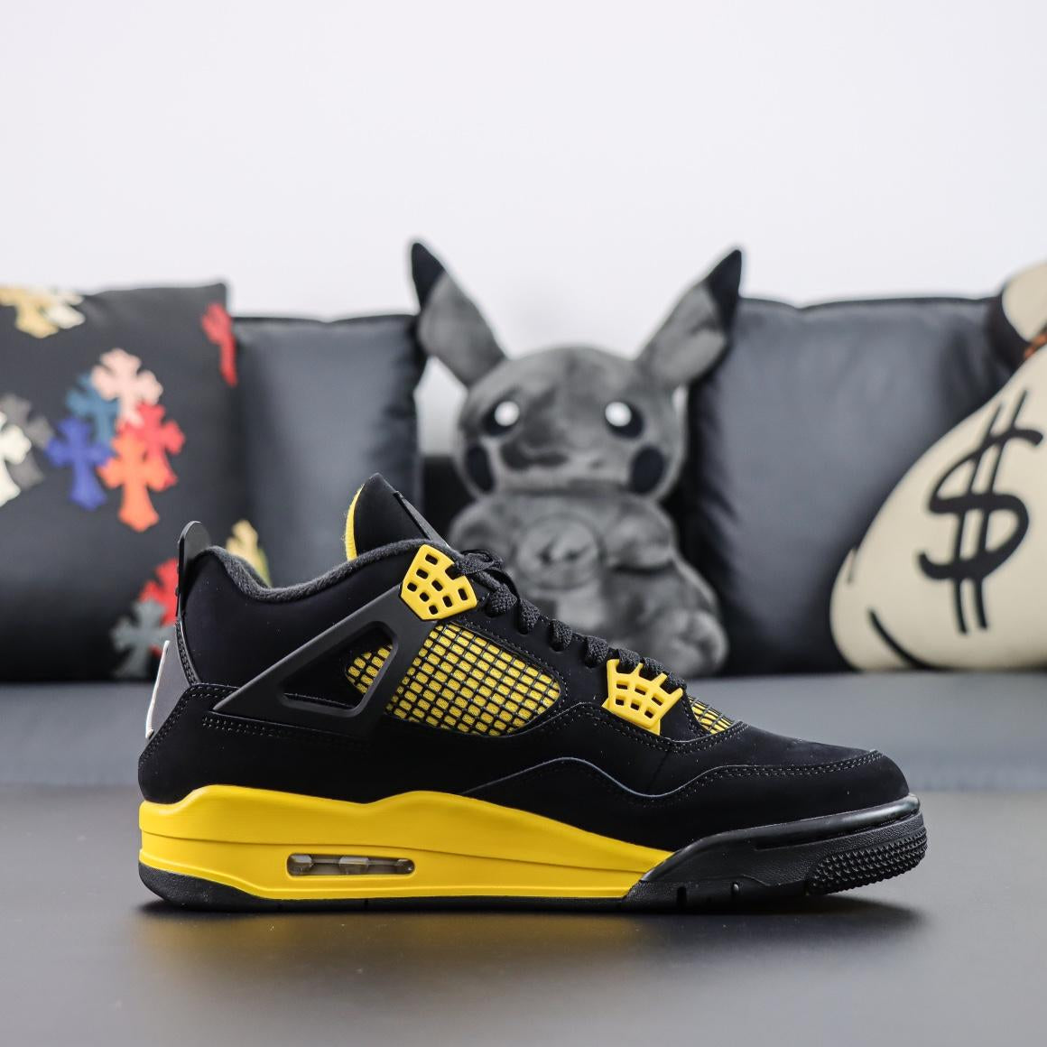 J4 Retro "Yellow Thunder"