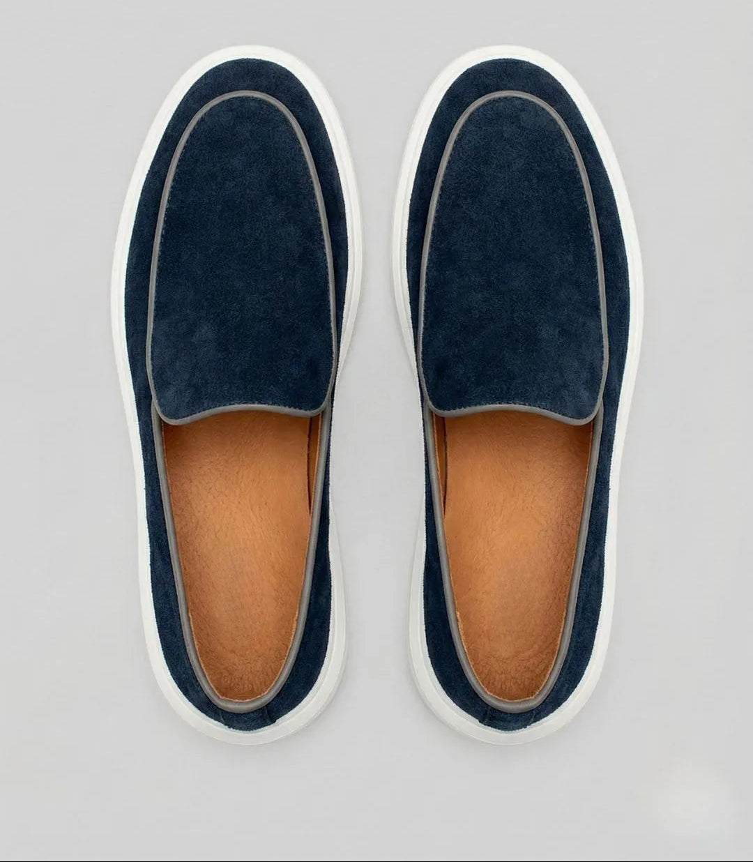 Belgian Loafer Hybrid em Camurça