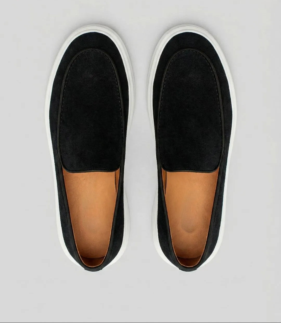 Belgian Loafer Hybrid em Camurça