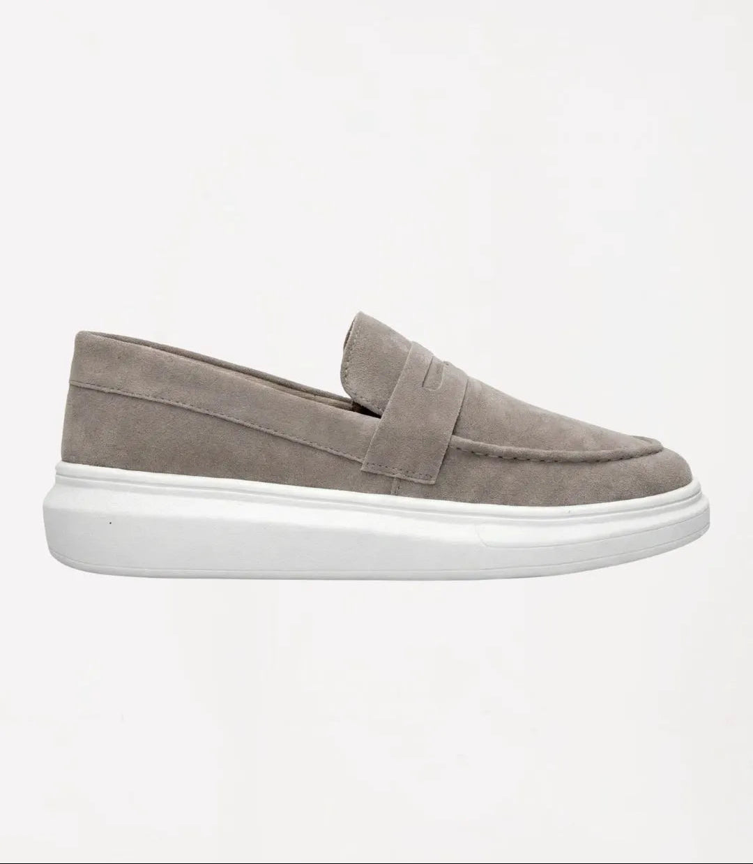 Mocassim Penny Loafer em Camurça