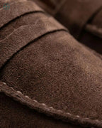 Mocassim Penny Loafer em Camurça