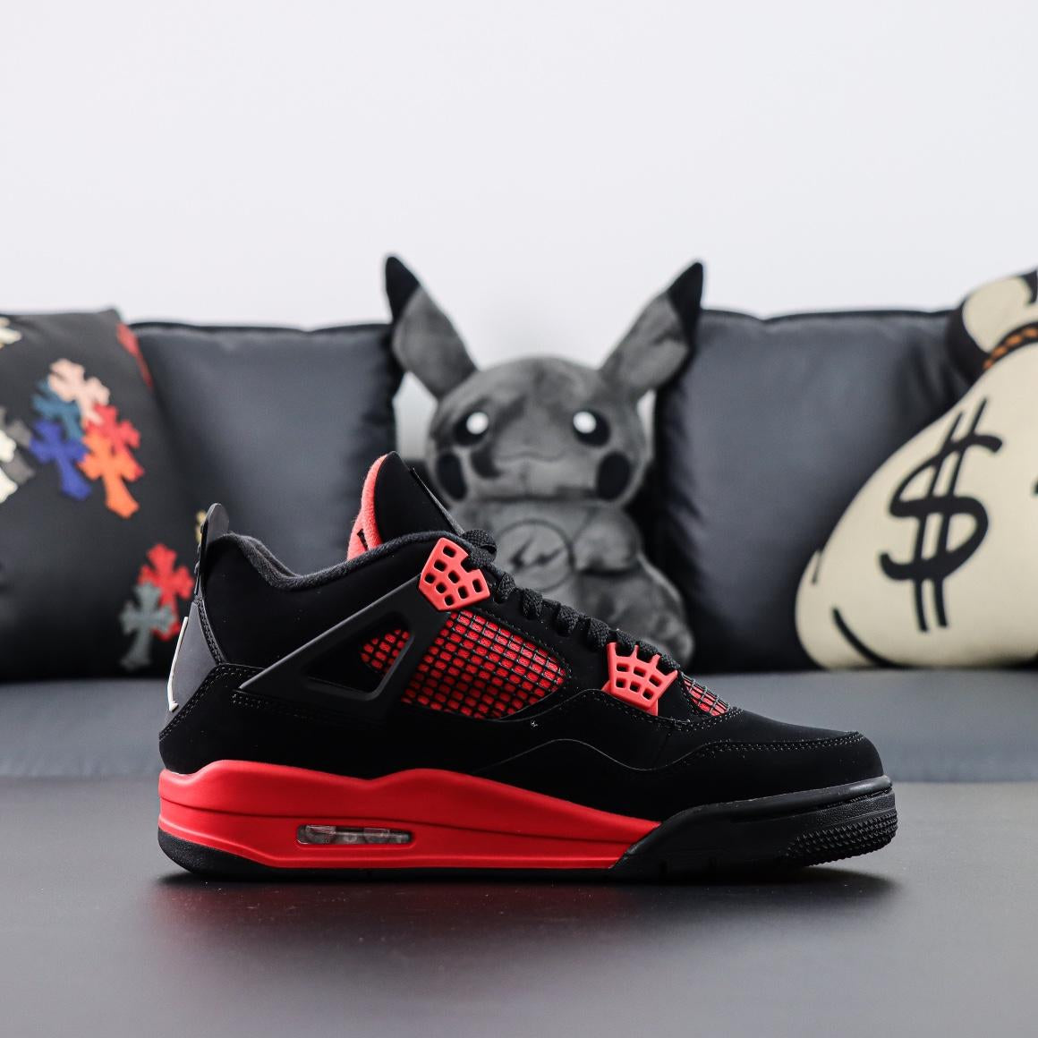 AJ4 RETRO