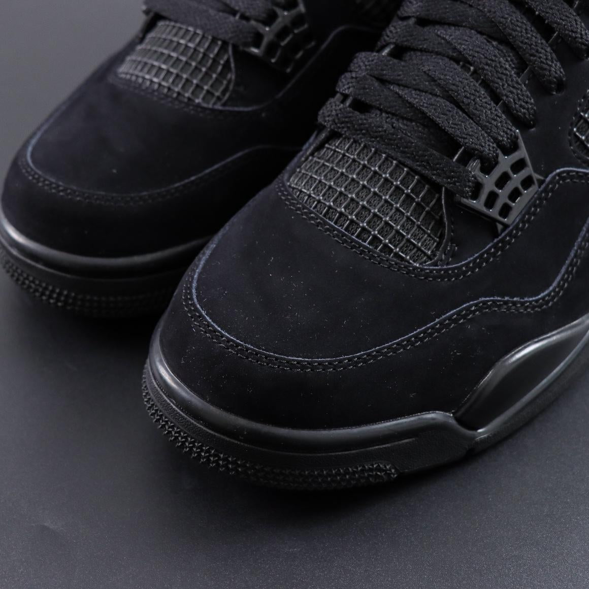 J4 "Black Cat"