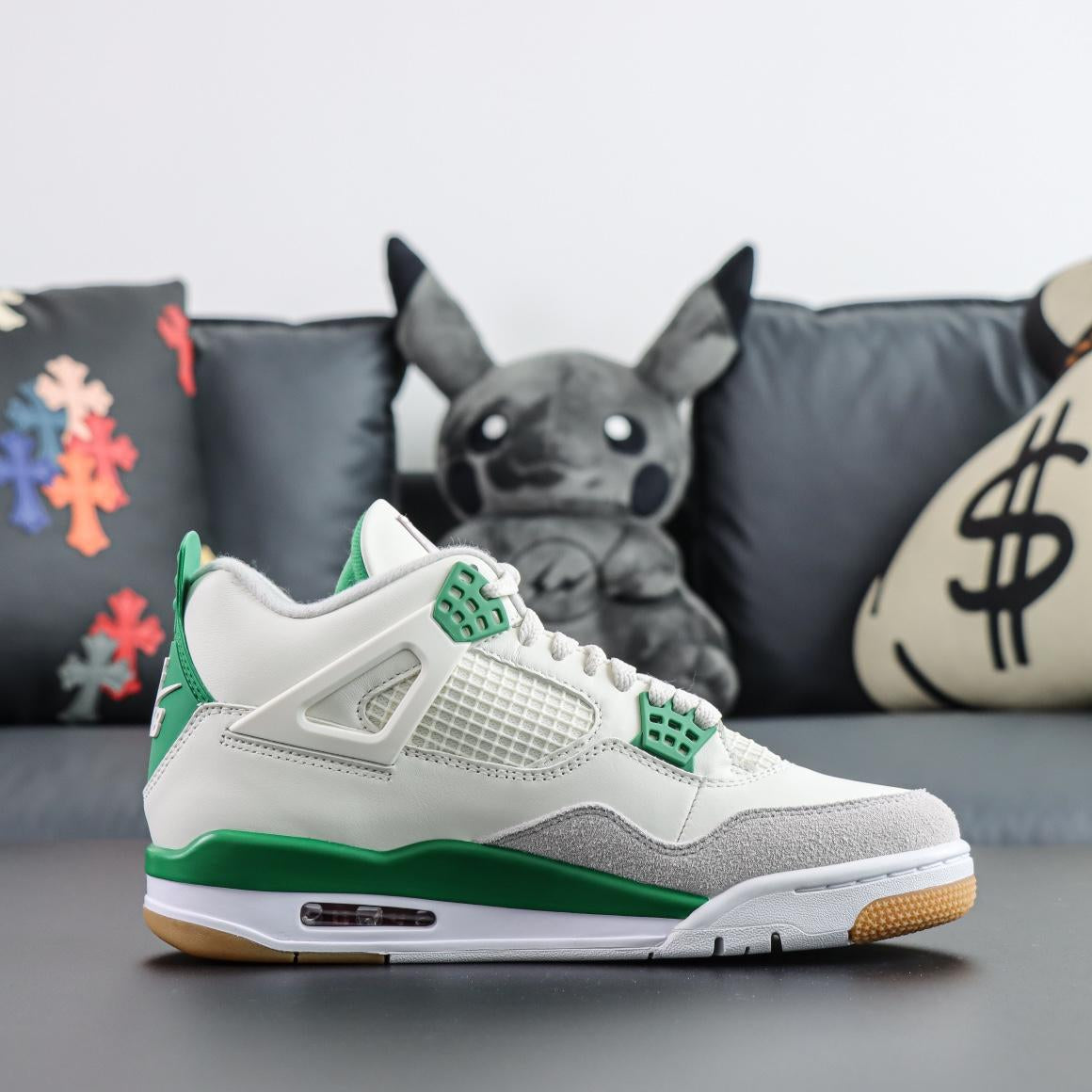 J4 SB "Pine Green"