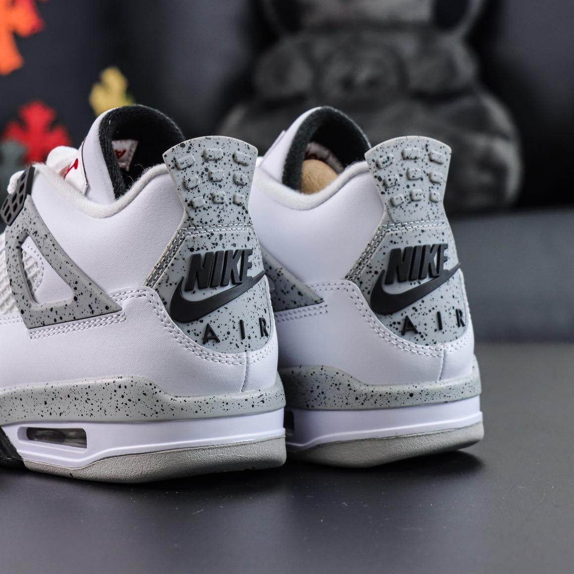 J4 "White Cement"